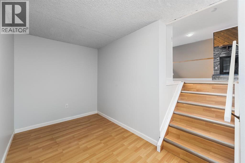5207 5 Avenue SE, Calgary, Alberta  T2A 4X9 - Photo 23 - A2308700
