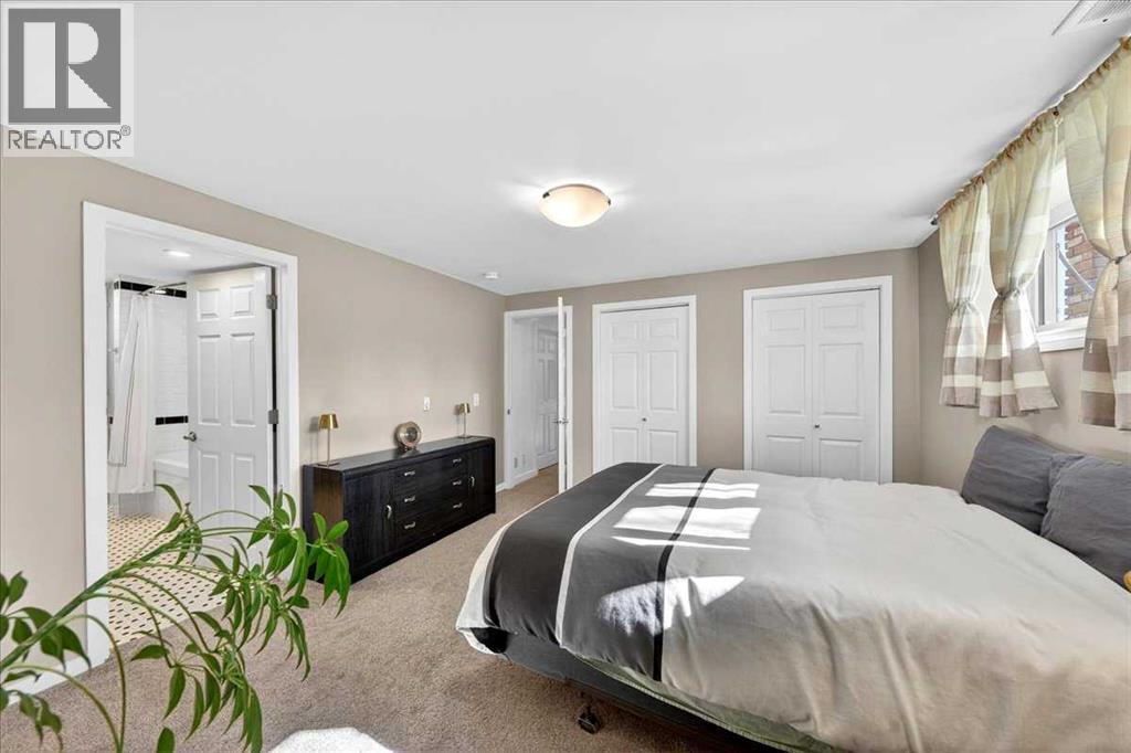 332 Whitney Crescent SE, Calgary, Alberta  T2J 1E9 - Photo 33 - A2308858