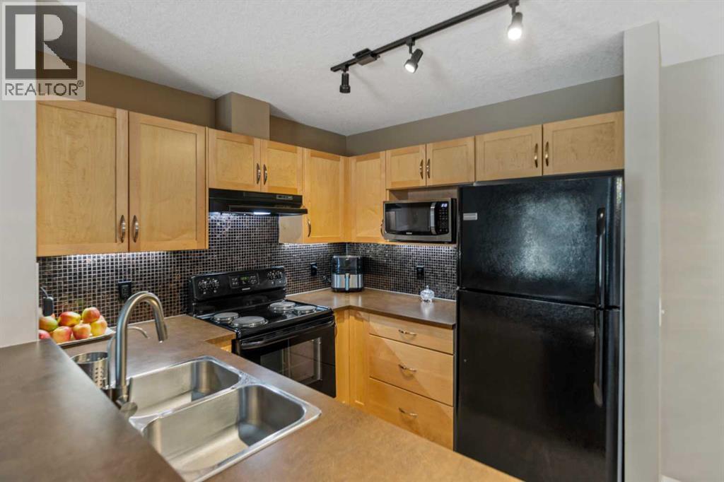 2218, 115 Prestwick Villas SE, Calgary, Alberta  T2Z 0M9 - Photo 4 - A2308883