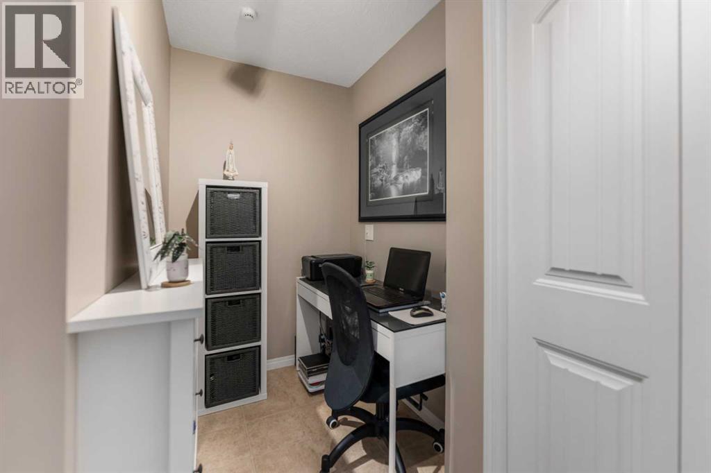 2218, 115 Prestwick Villas SE, Calgary, Alberta  T2Z 0M9 - Photo 8 - A2308883