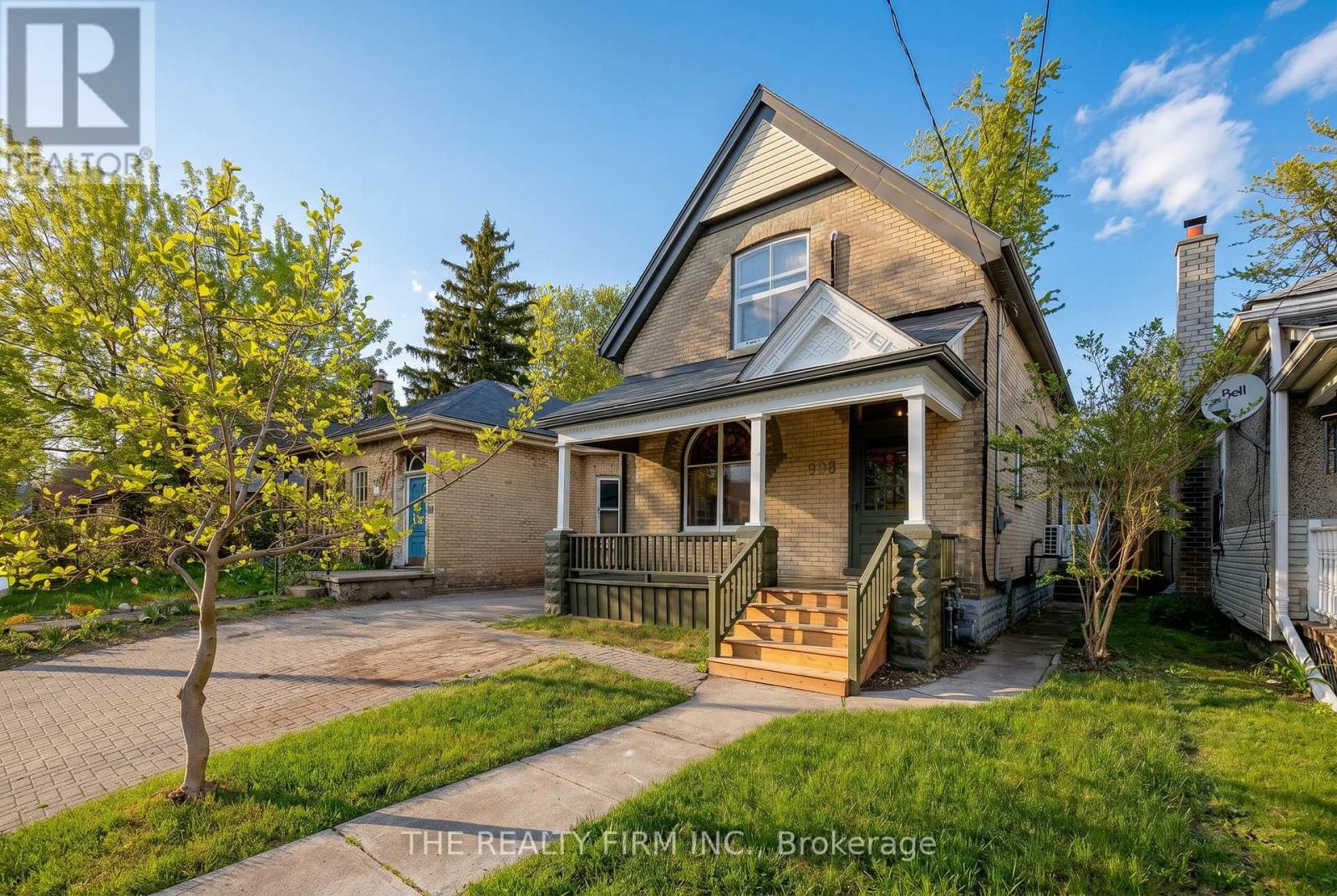 908 DUFFERIN AVENUE, London East, Ontario