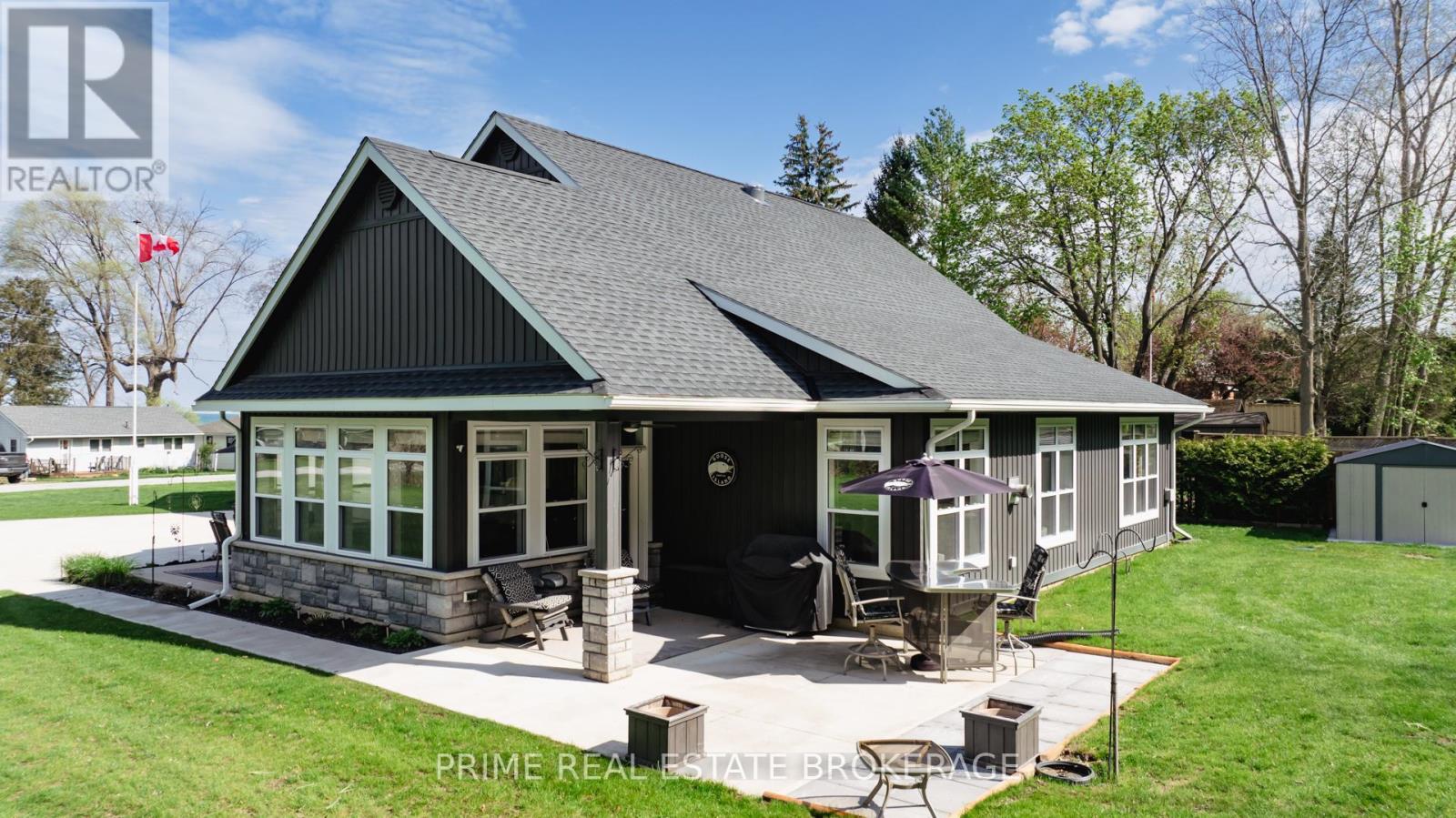 5329 Broadview Avenue, Lambton Shores, Ontario  N0N 1J7 - Photo 11 - X13156344