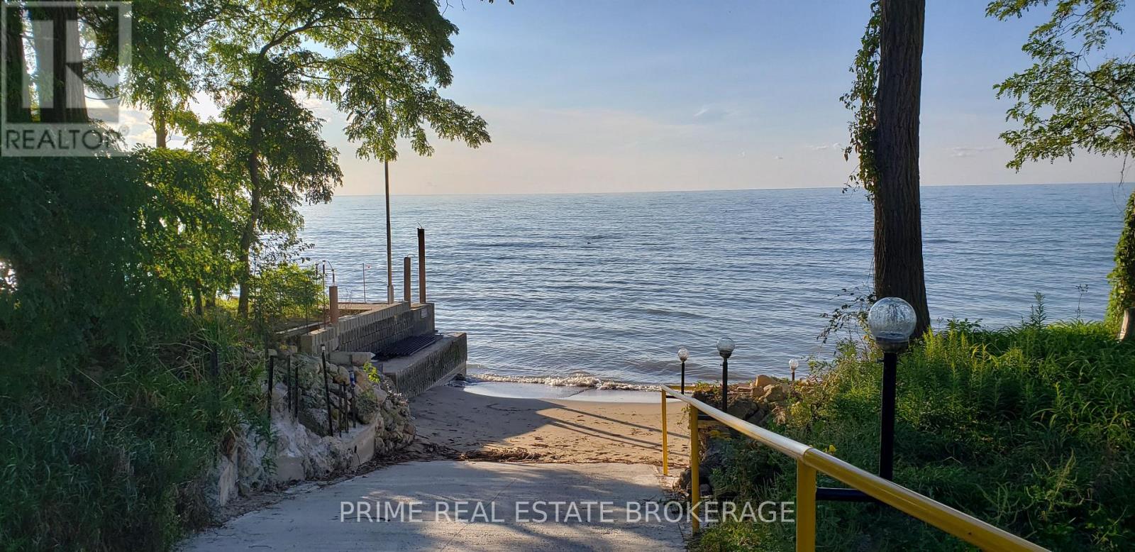 5329 Broadview Avenue, Lambton Shores, Ontario  N0N 1J7 - Photo 7 - X13156344