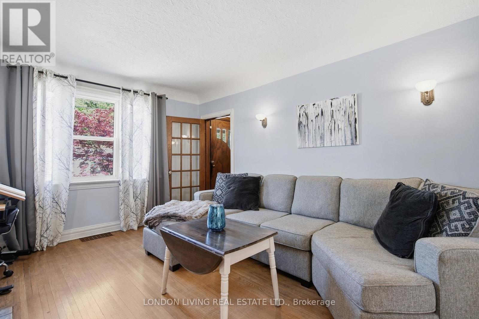 240 High Street, London South, Ontario  N6C 4L2 - Photo 11 - X13156404