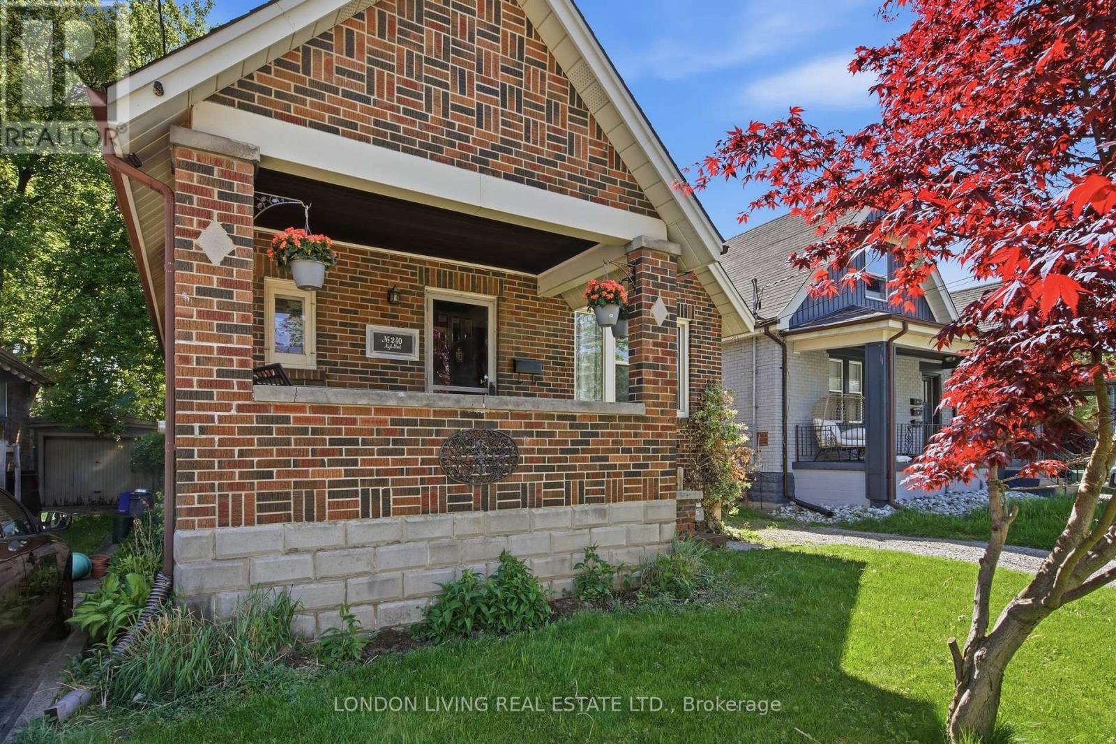 240 High Street, London South, Ontario  N6C 4L2 - Photo 2 - X13156404