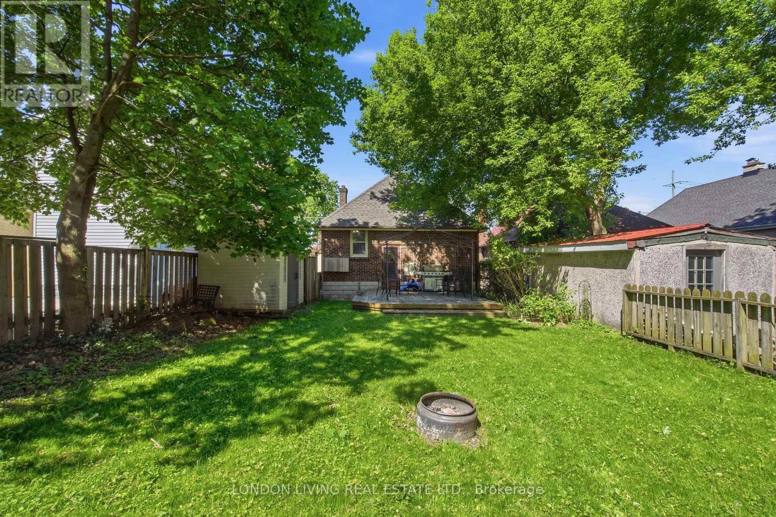 240 High Street, London South, Ontario  N6C 4L2 - Photo 41 - X13156404