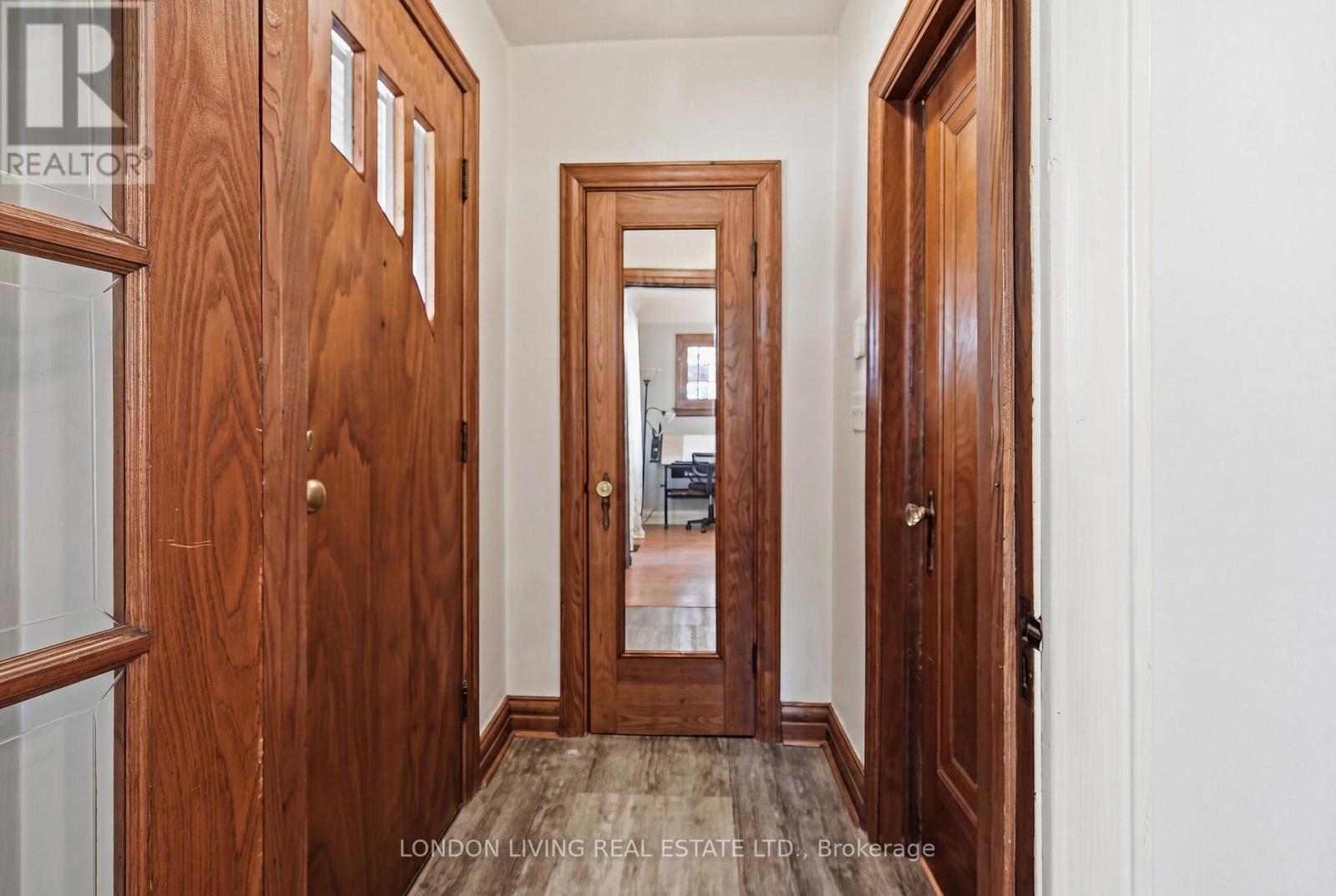 240 High Street, London South, Ontario  N6C 4L2 - Photo 7 - X13156404