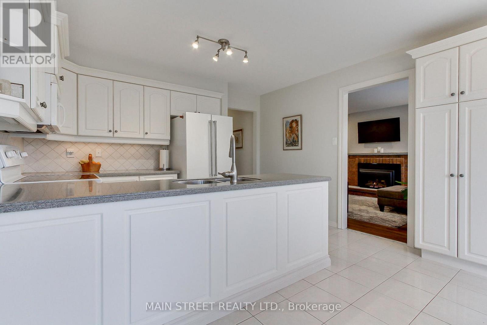 21 Chadburn Crescent, Aurora, Ontario L4G 4V6 - Photo 13 - N13126112