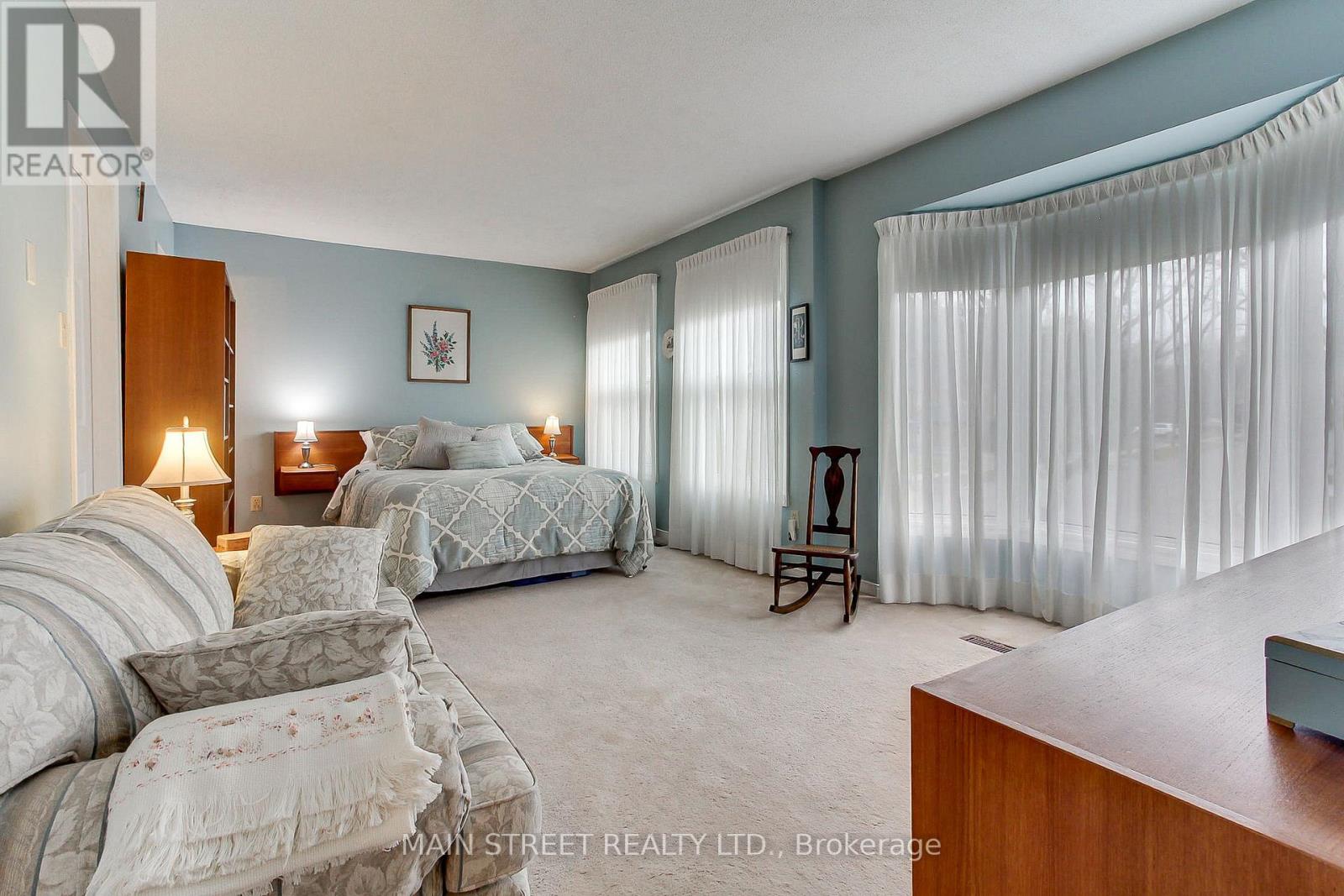 21 Chadburn Crescent, Aurora, Ontario L4G 4V6 - Photo 19 - N13126112