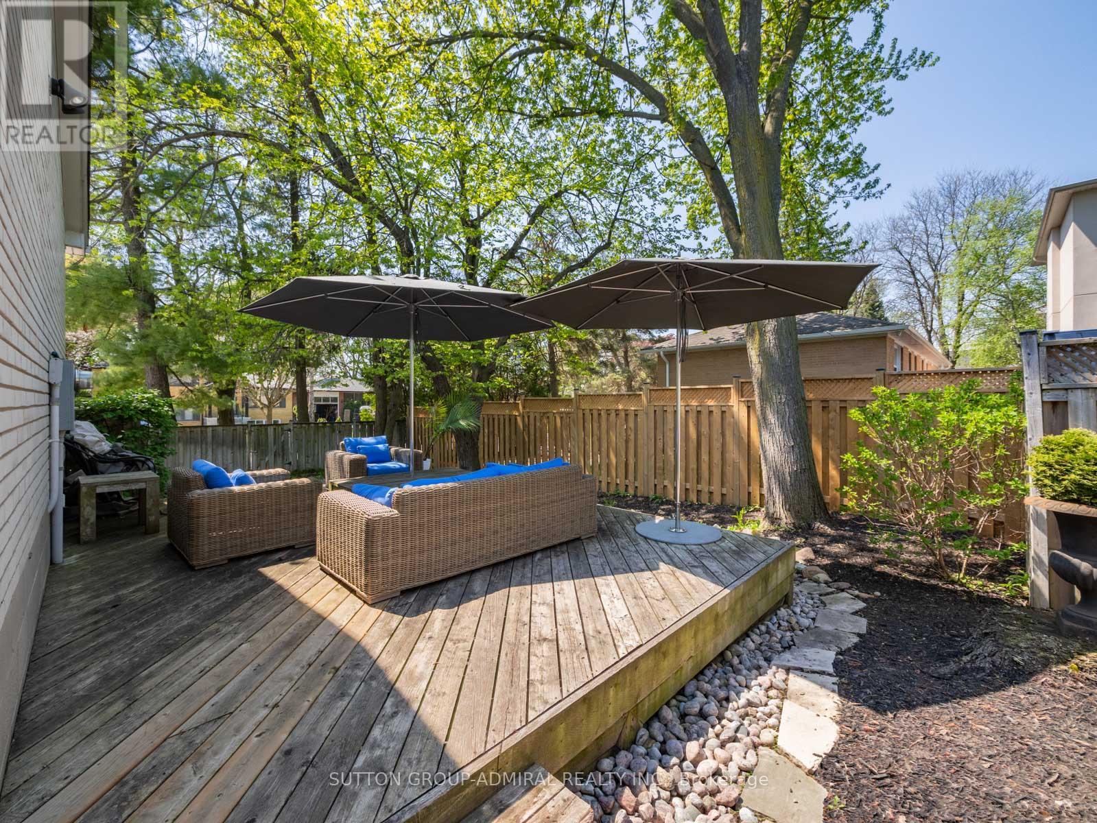 125 Laverock Avenue, Richmond Hill, Ontario  L4C 4J8 - Photo 35 - N13154984