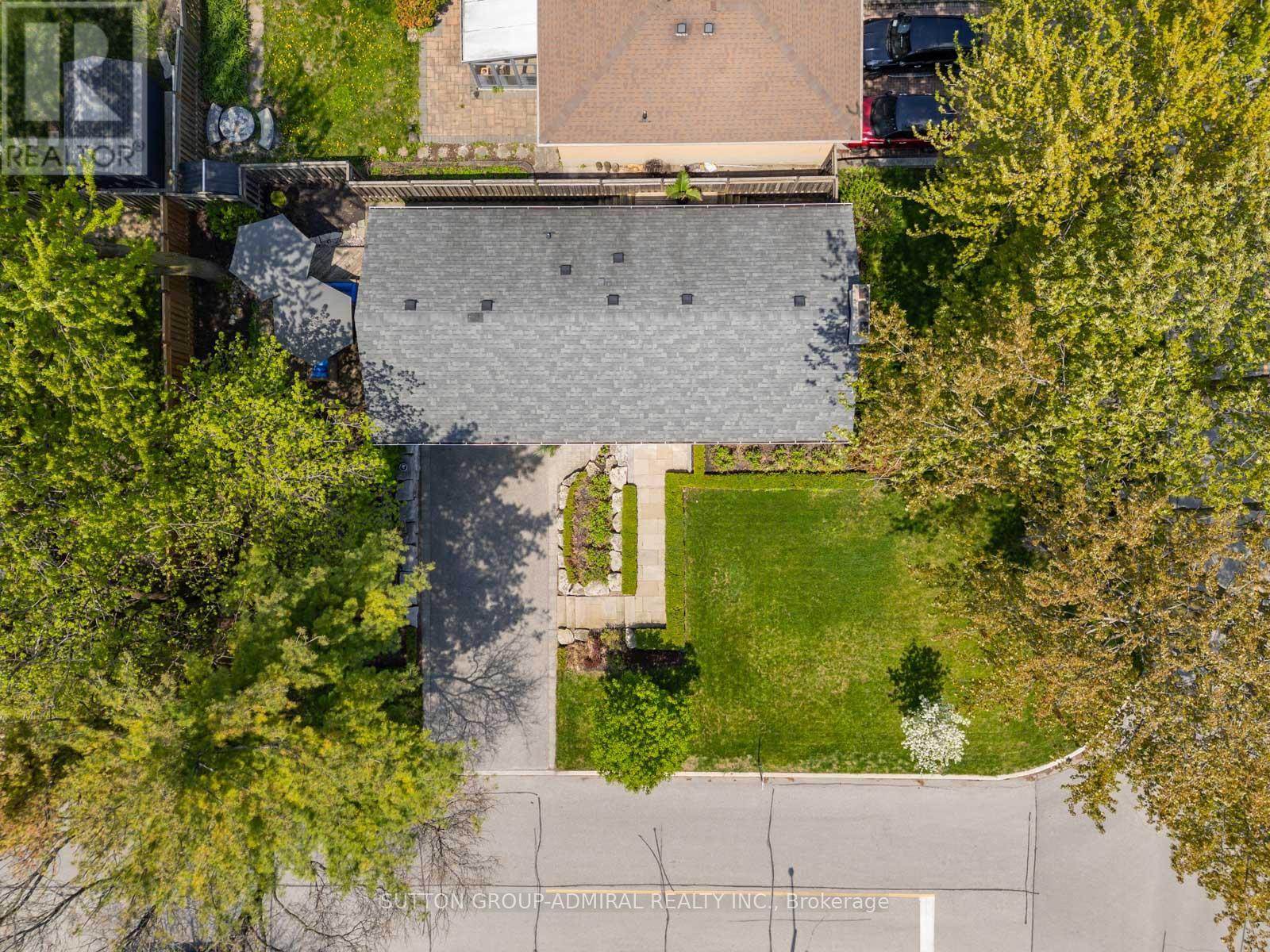 125 Laverock Avenue, Richmond Hill, Ontario  L4C 4J8 - Photo 42 - N13154984