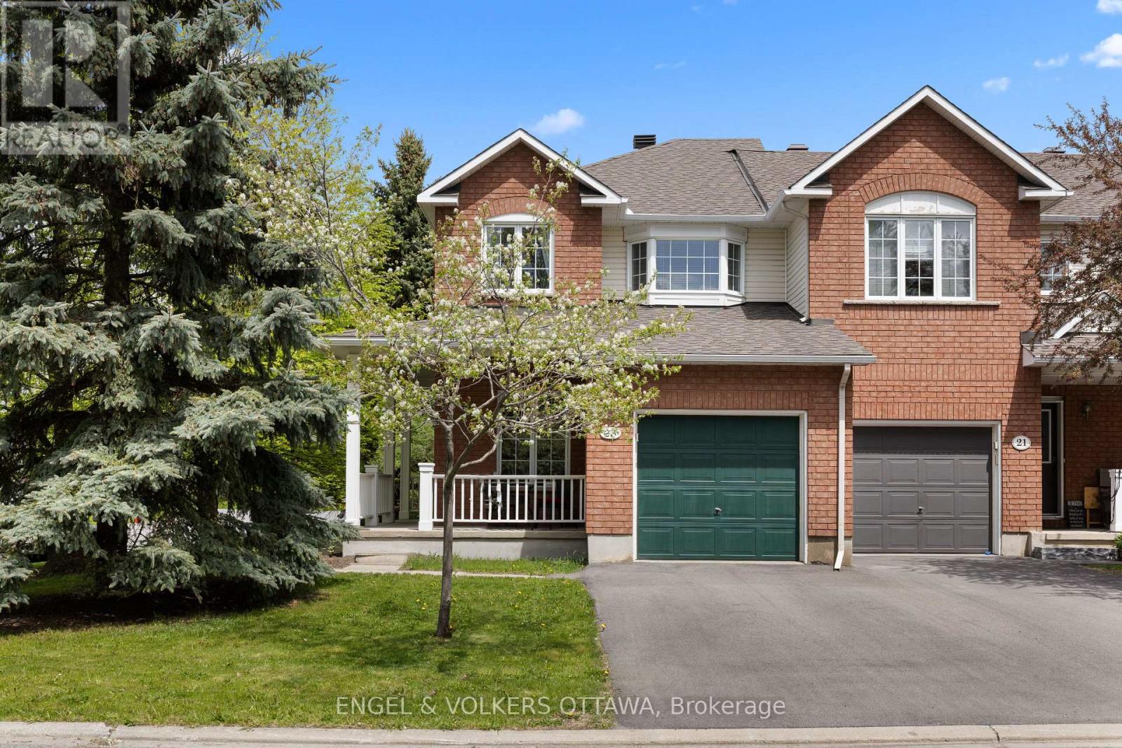 23 Cambray Lane, Ottawa, Ontario K2K 3C3 - Photo 1 - X13156050