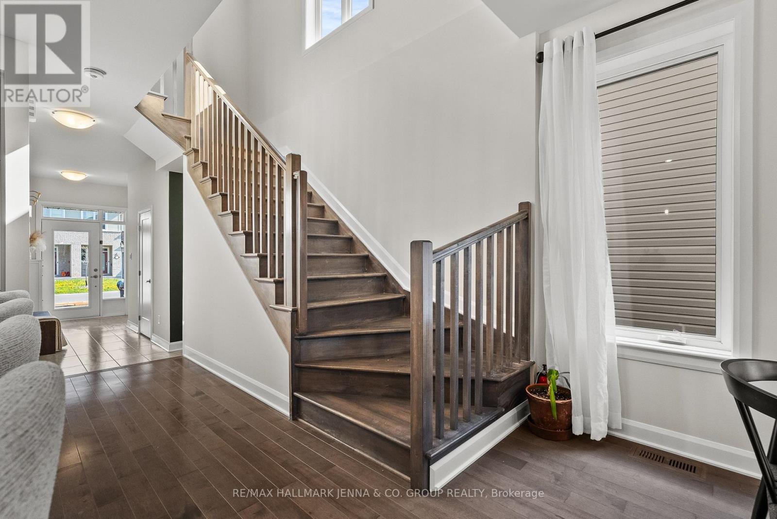 613 Taliesin Crescent, Ottawa, Ontario  K2S 2W5 - Photo 4 - X13156058
