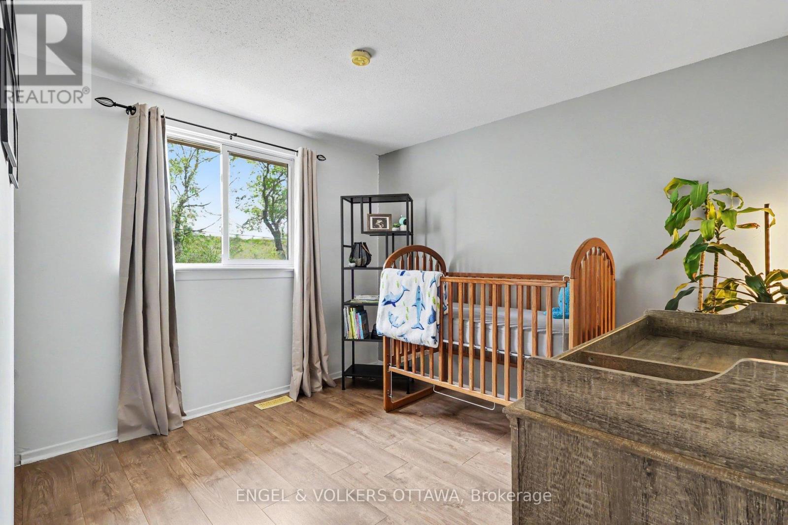900 Borland Drive, Ottawa, Ontario K1E 1X5 - Photo 25 - X13156098