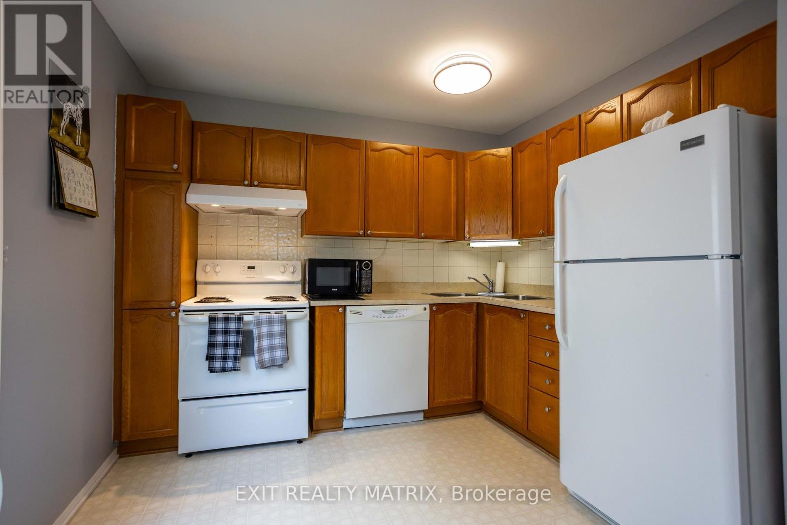 1521 Briarfield Crescent, Ottawa, Ontario  K4A 1Z9 - Photo 10 - X13156154