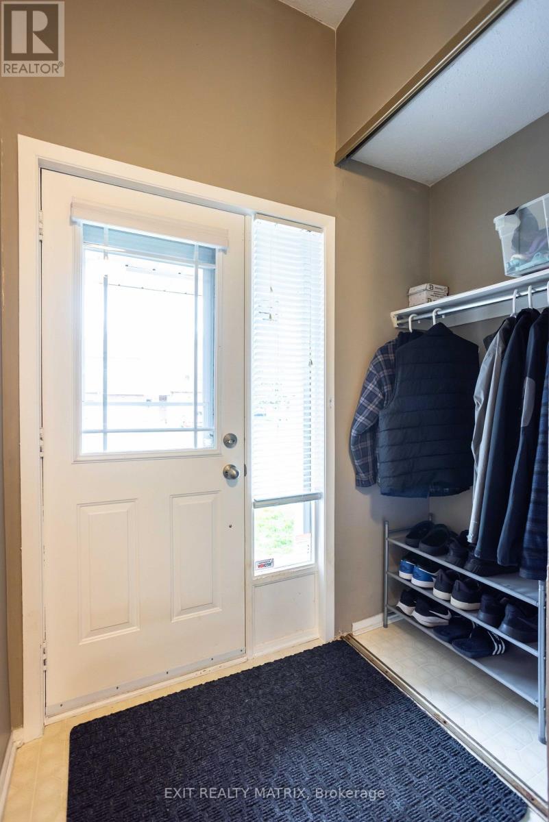 1521 Briarfield Crescent, Ottawa, Ontario  K4A 1Z9 - Photo 5 - X13156154