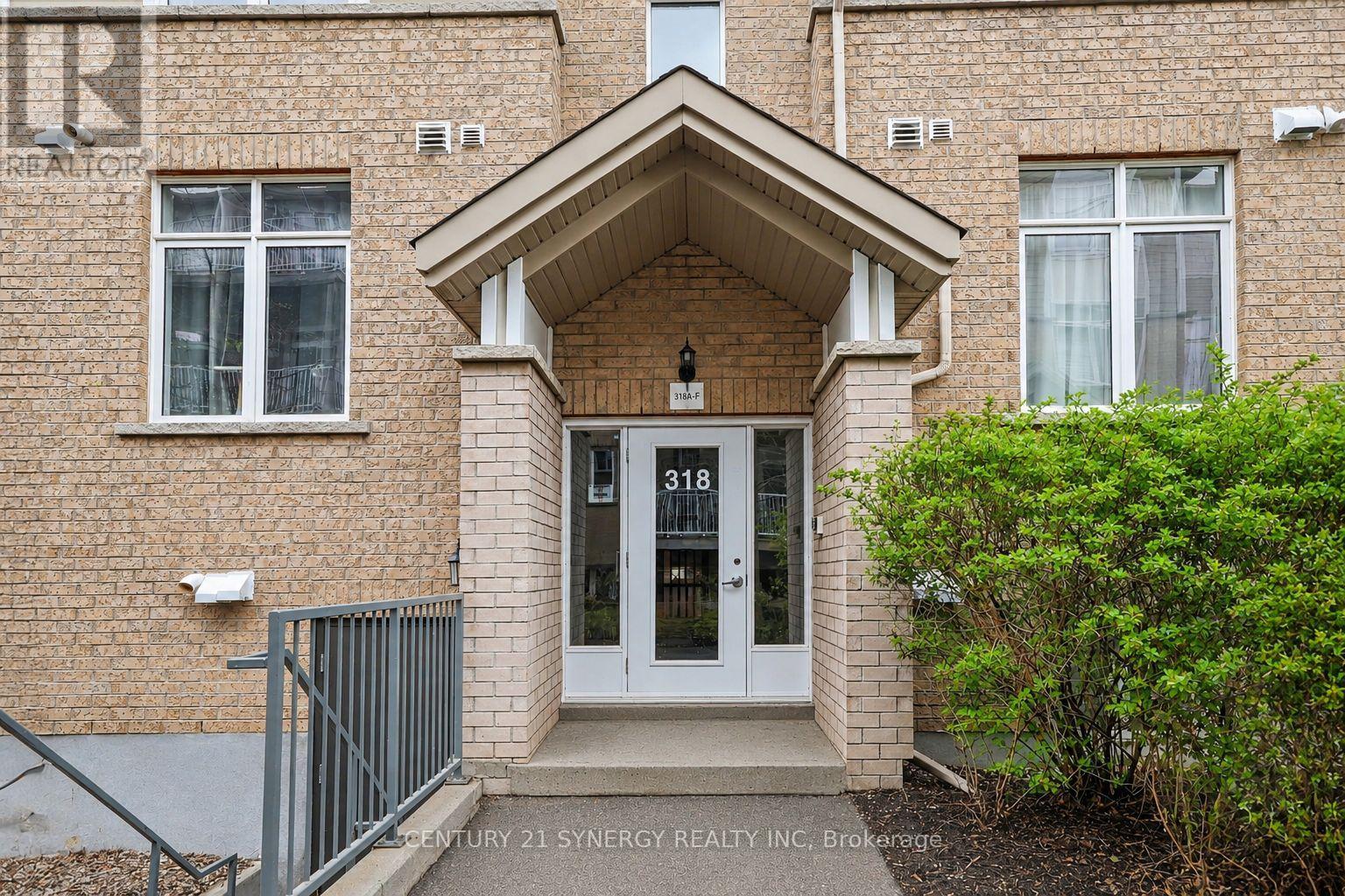 D - 318 Everest Private, Ottawa, Ontario  K1G 4E3 - Photo 2 - X13156210