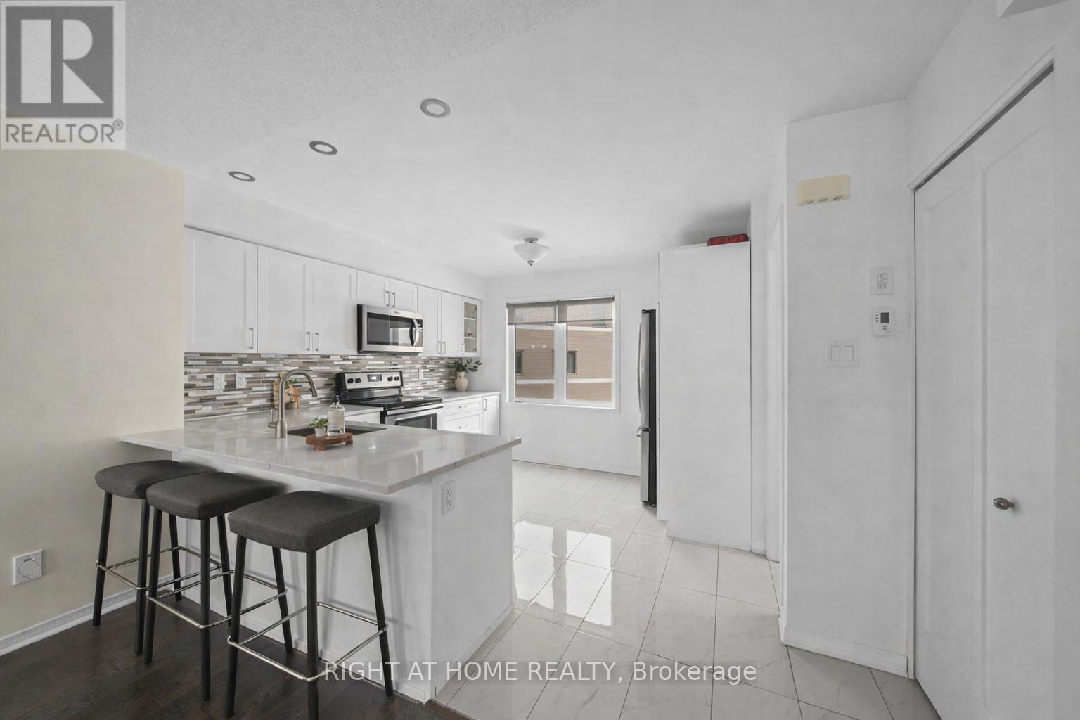 161 Camden Private, Ottawa, Ontario K2J 6J1 - Photo 1 - X13156276
