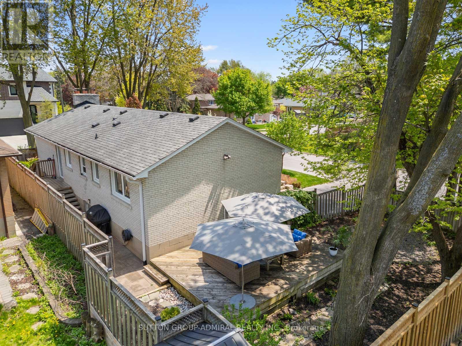 125 Laverock Avenue, Richmond Hill, Ontario  L4C 4J8 - Photo 43 - N13154984