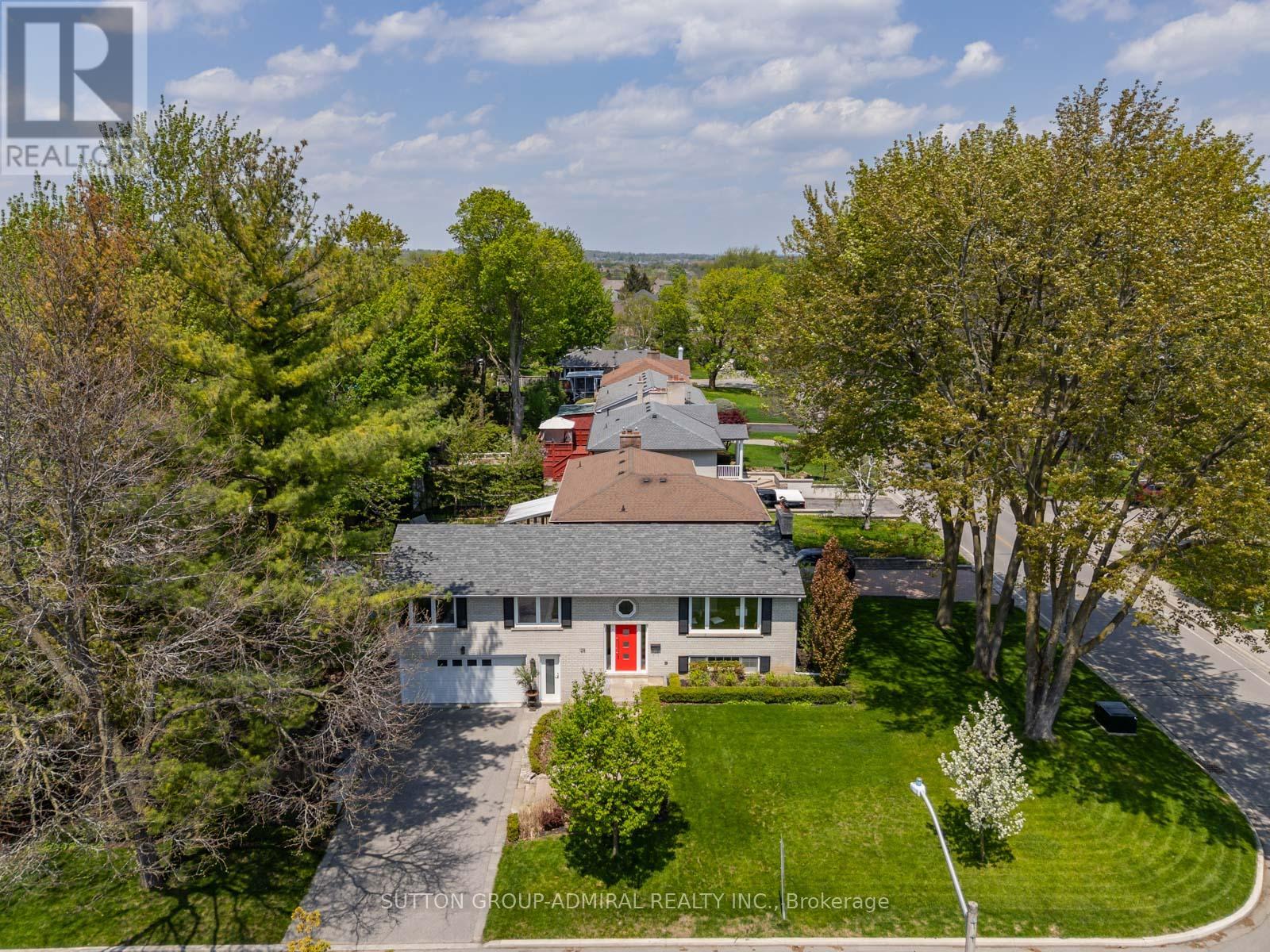 125 Laverock Avenue, Richmond Hill, Ontario  L4C 4J8 - Photo 39 - N13154984