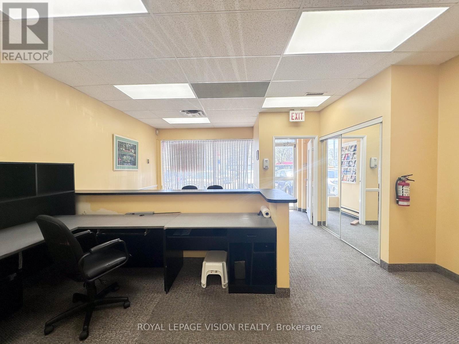 1 - 2085 Weston Road, Toronto, Ontario  M9N 1X7 - Photo 4 - W12695950
