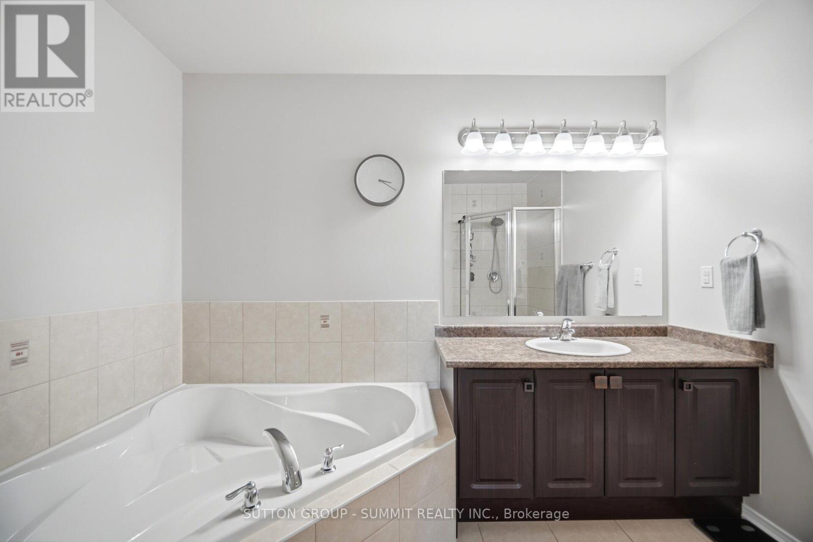 15 - 745 Farmstead Drive, Milton, Ontario  L9T 8B1 - Photo 20 - W13155740
