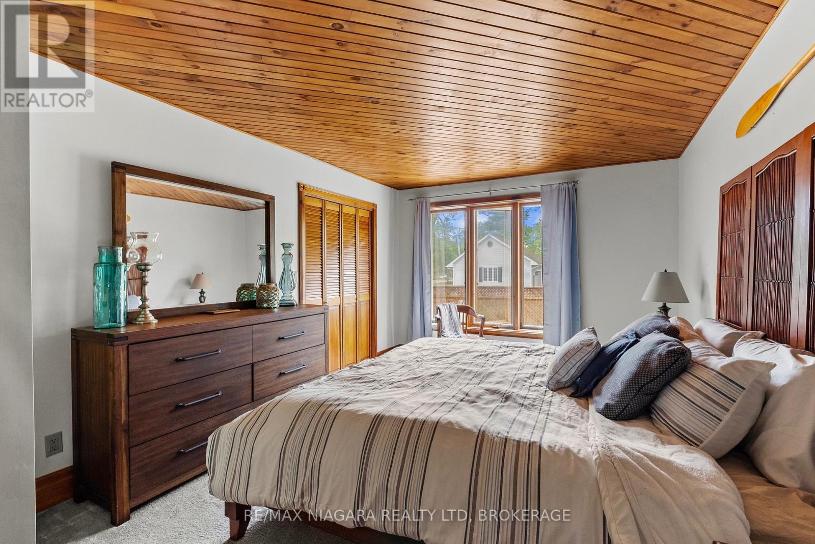 586 Empire Road, Port Colborne, Ontario  L0S 1R0 - Photo 14 - X13156190