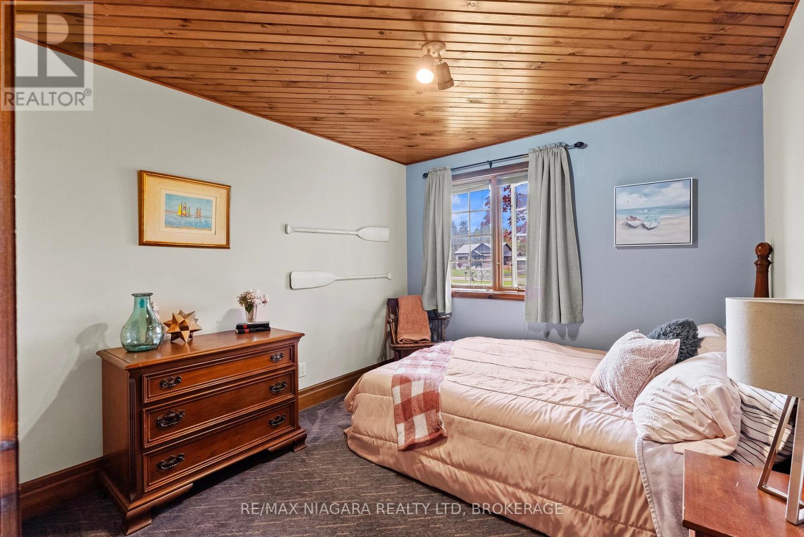 586 Empire Road, Port Colborne, Ontario  L0S 1R0 - Photo 15 - X13156190