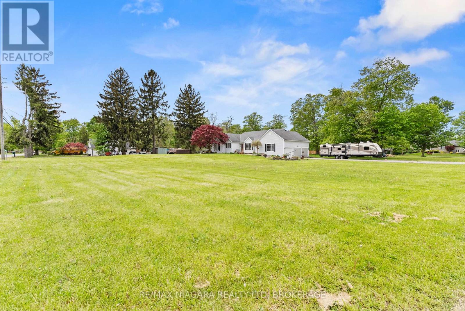 586 Empire Road, Port Colborne, Ontario  L0S 1R0 - Photo 31 - X13156190