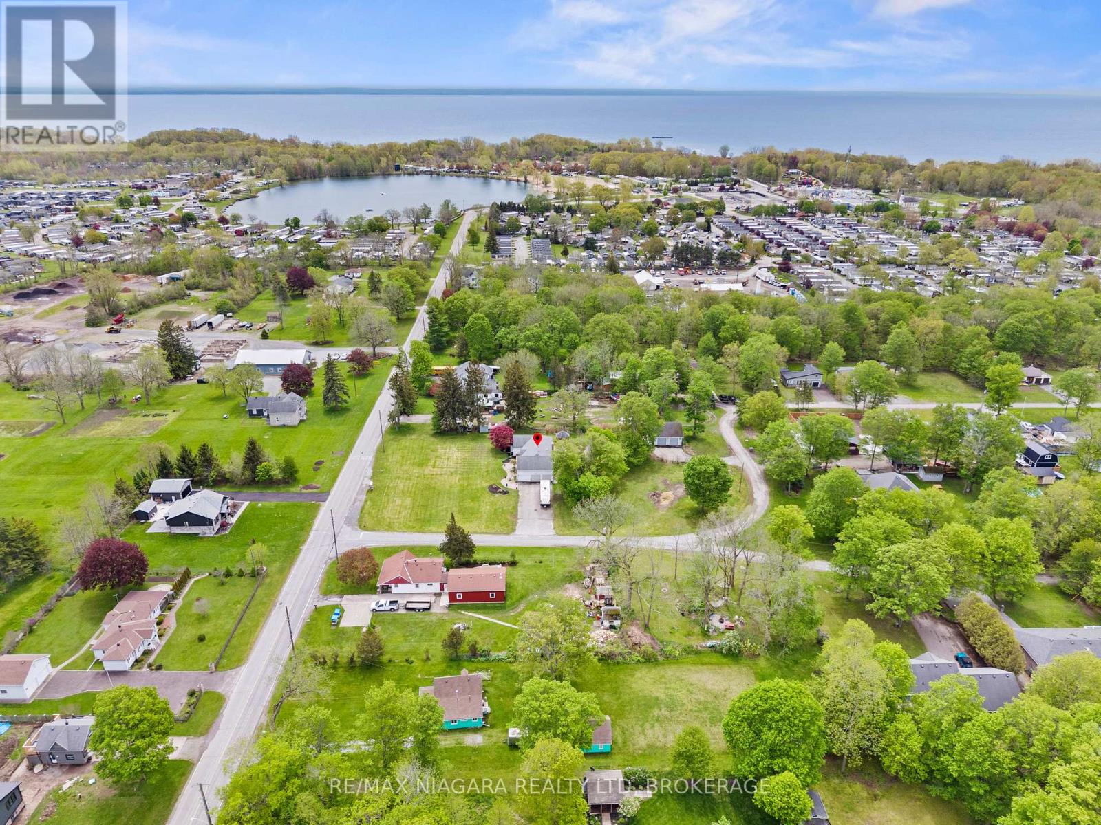 586 Empire Road, Port Colborne, Ontario  L0S 1R0 - Photo 34 - X13156190