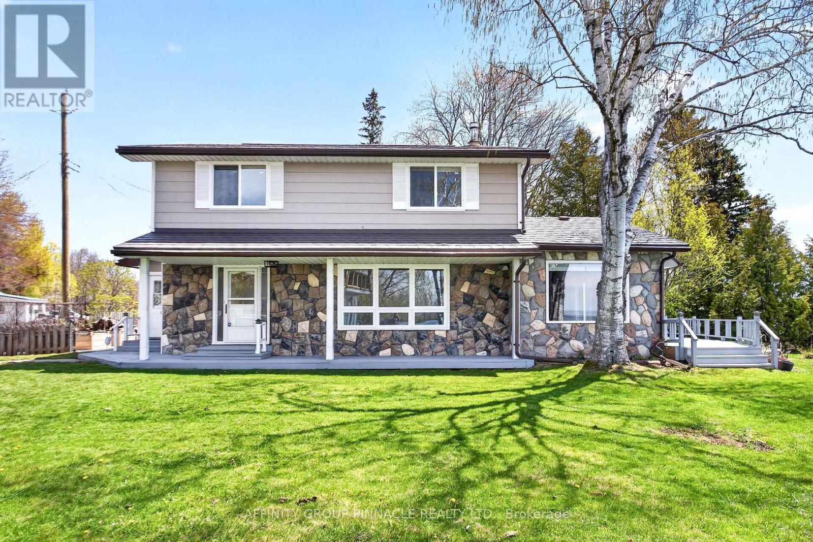 1126 Ramara  47 Road, Ramara, Ontario  L0K 1B0 - Photo 2 - S13154818