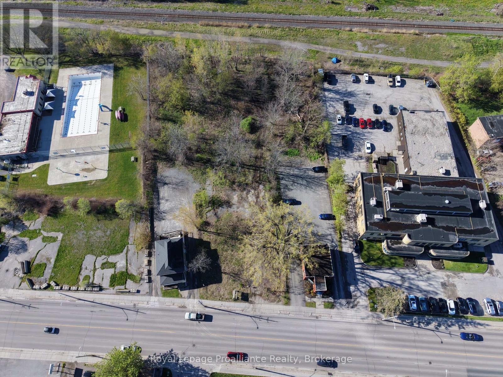 133 Dundas Street E, Belleville, Ontario  K8N 1C3 - Photo 3 - X11967689