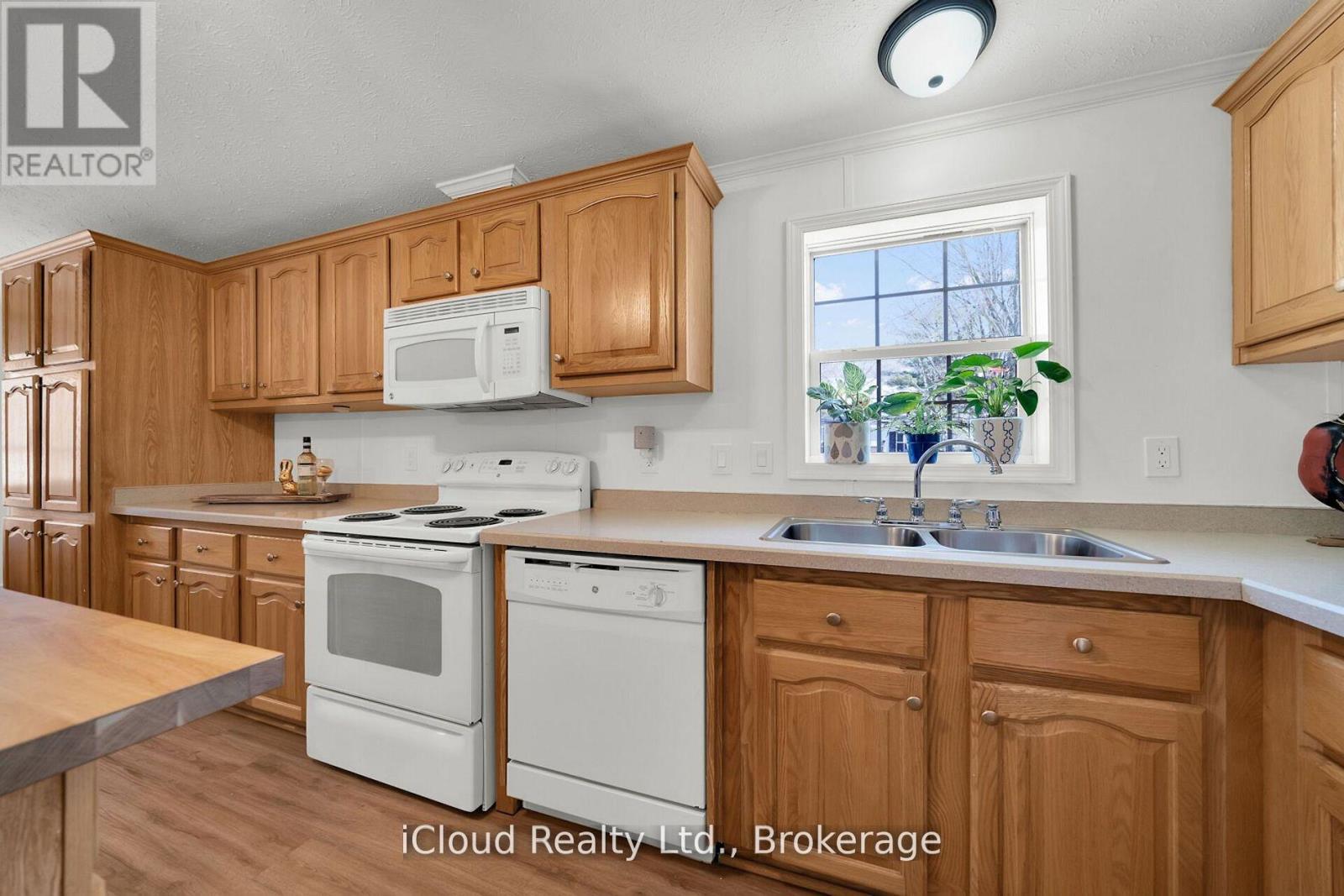1294 Concession Rd 8 West 23 Macpherson Crescent, Hamilton, Ontario  N0B 2J0 - Photo 17 - X12776912