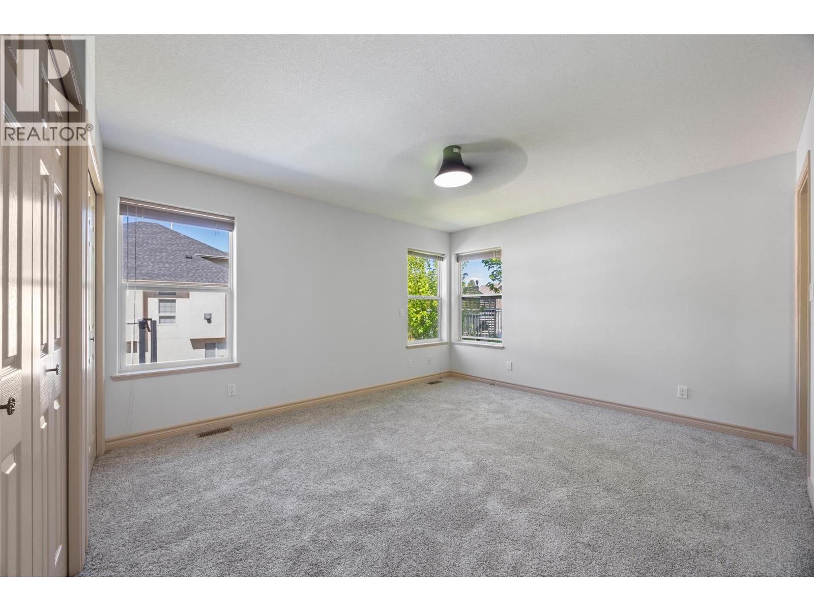 3702 Overlander Drive, Kamloops, British Columbia  V2B 8M4 - Photo 12 - 10388264