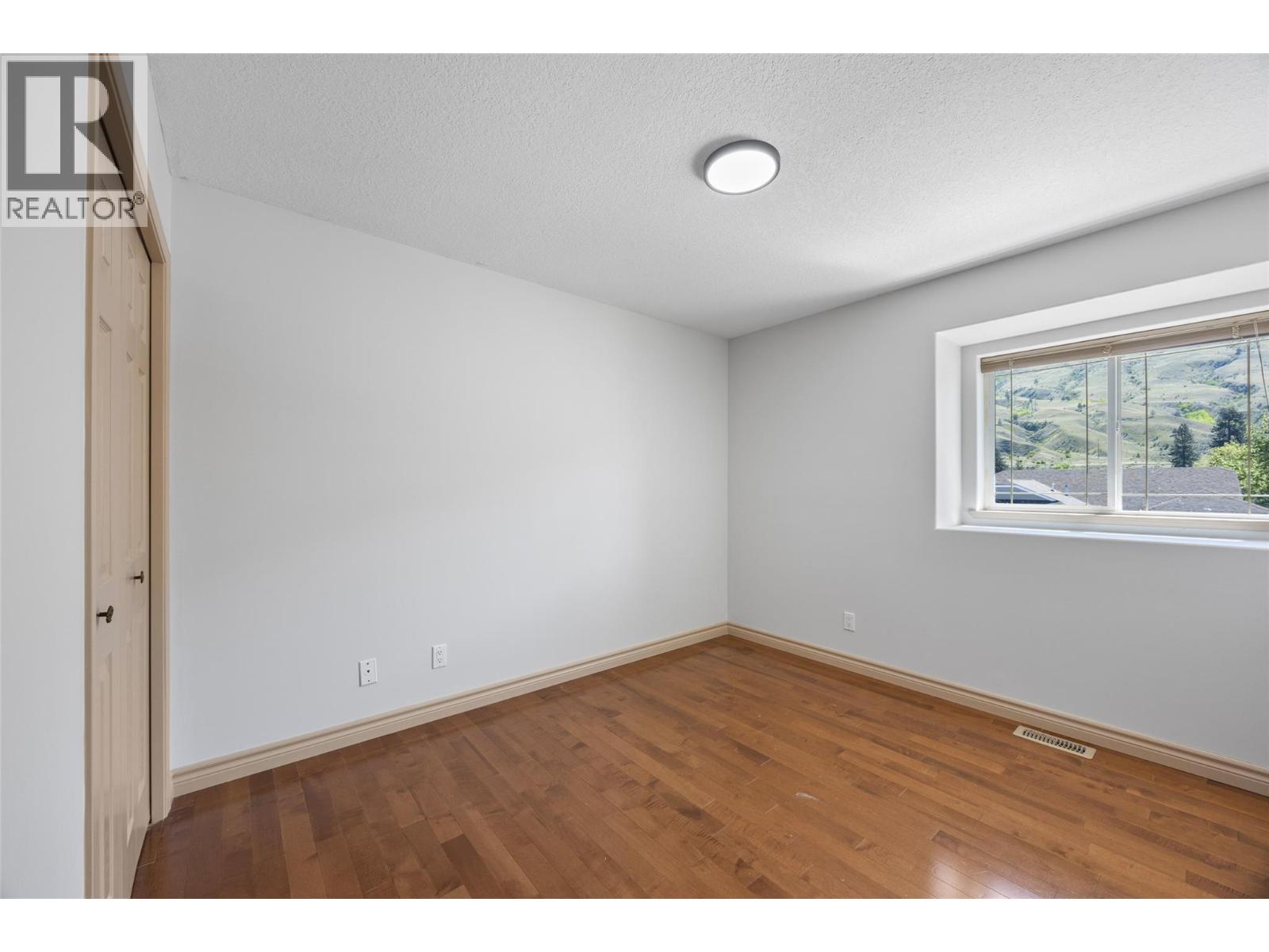 3702 Overlander Drive, Kamloops, British Columbia  V2B 8M4 - Photo 15 - 10388264