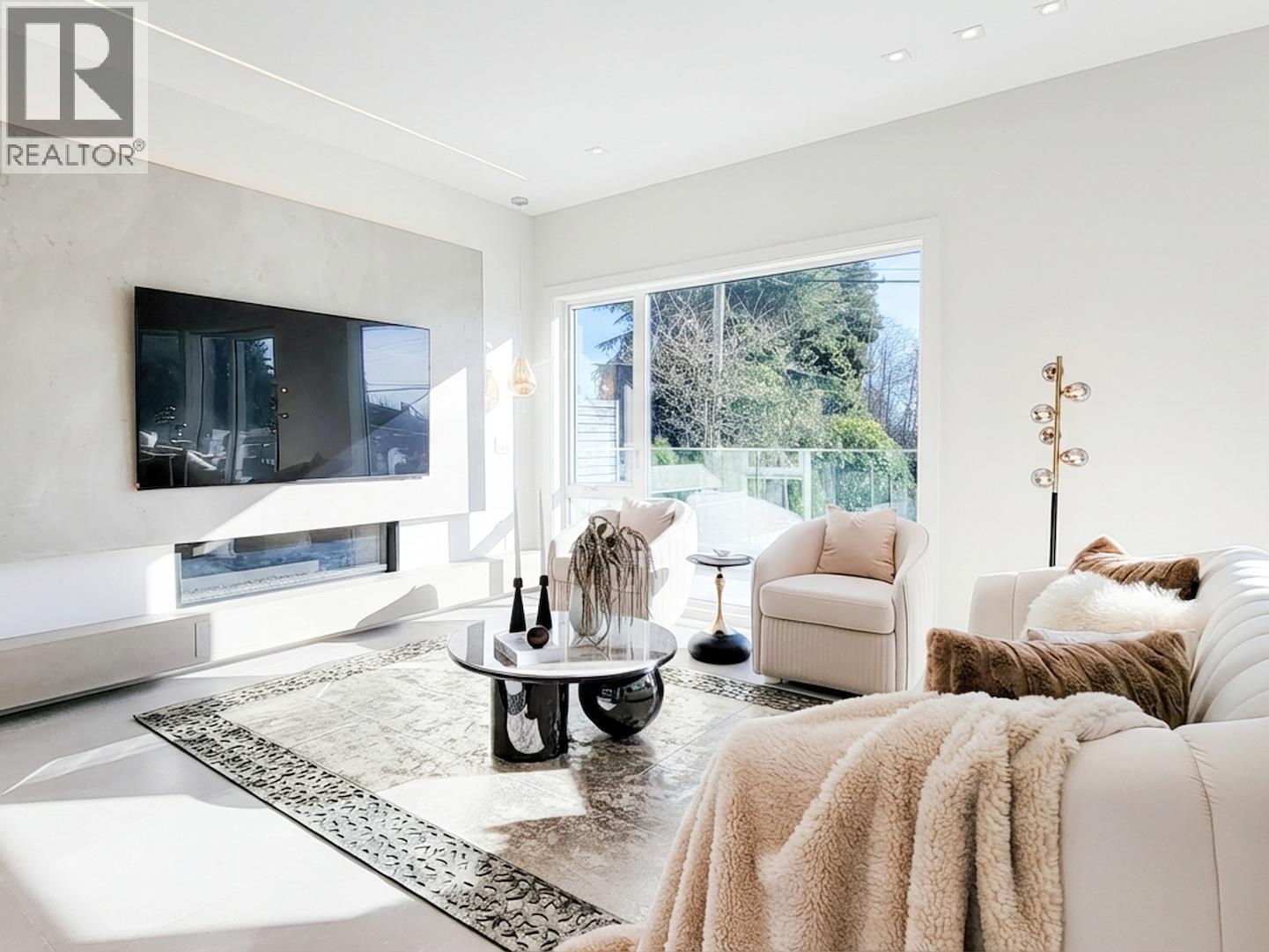 2141 Jefferson Avenue, West Vancouver, British Columbia  V7V 2A6 - Photo 4 - R3096245