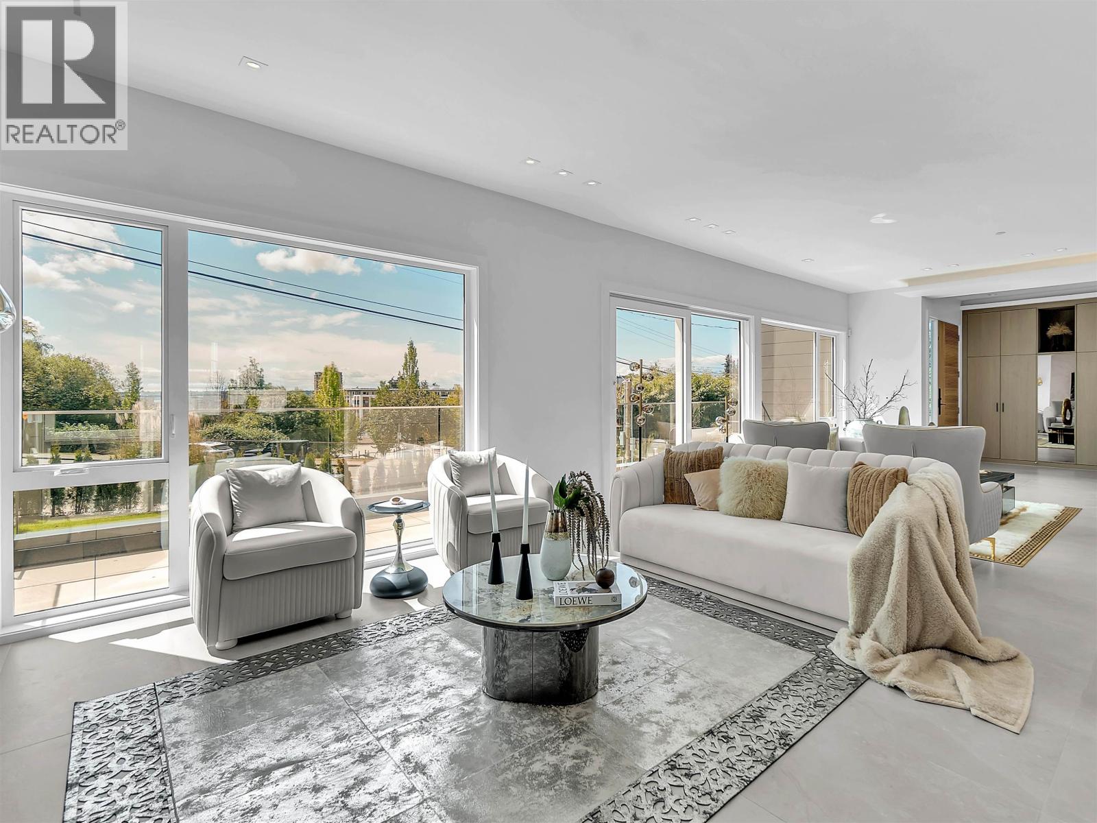 2141 Jefferson Avenue, West Vancouver, British Columbia  V7V 2A6 - Photo 3 - R3096245