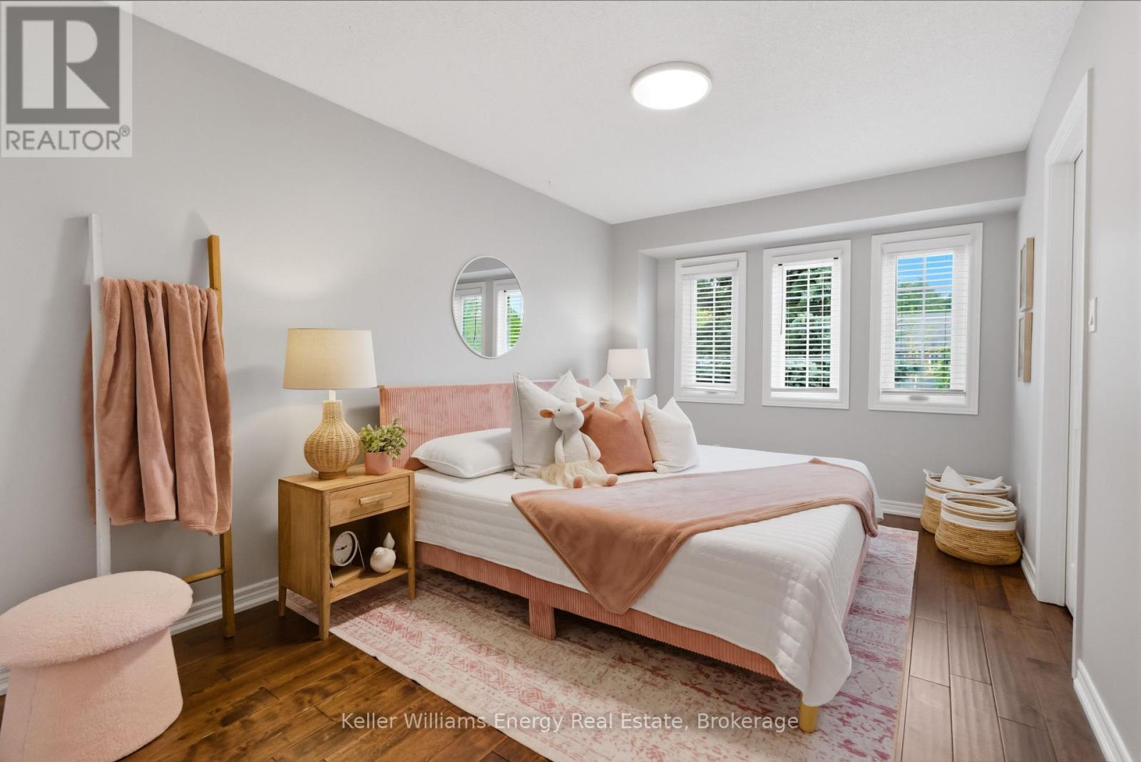 726 Craighurst Court, Pickering, Ontario  L1X 2W9 - Photo 31 - E13156052