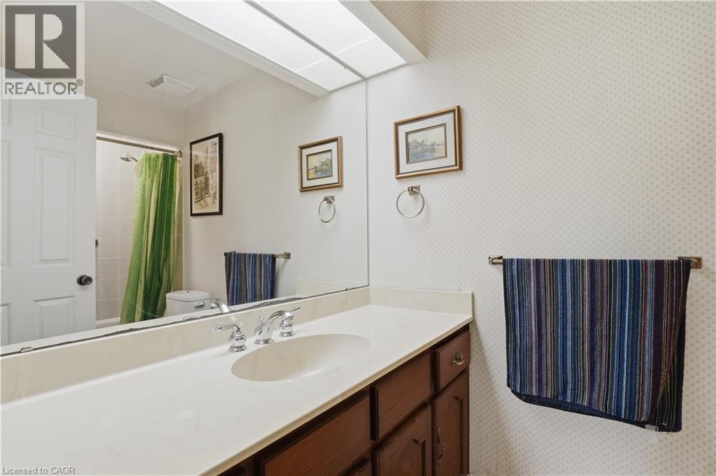 52 Blue Springs Drive Unit# 22, Waterloo, Ontario  N2J 4M4 - Photo 16 - 40831801