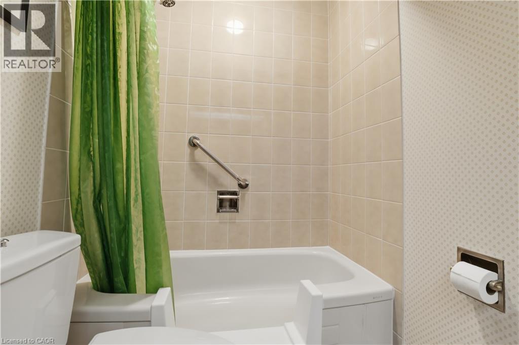 52 Blue Springs Drive Unit# 22, Waterloo, Ontario  N2J 4M4 - Photo 17 - 40831801