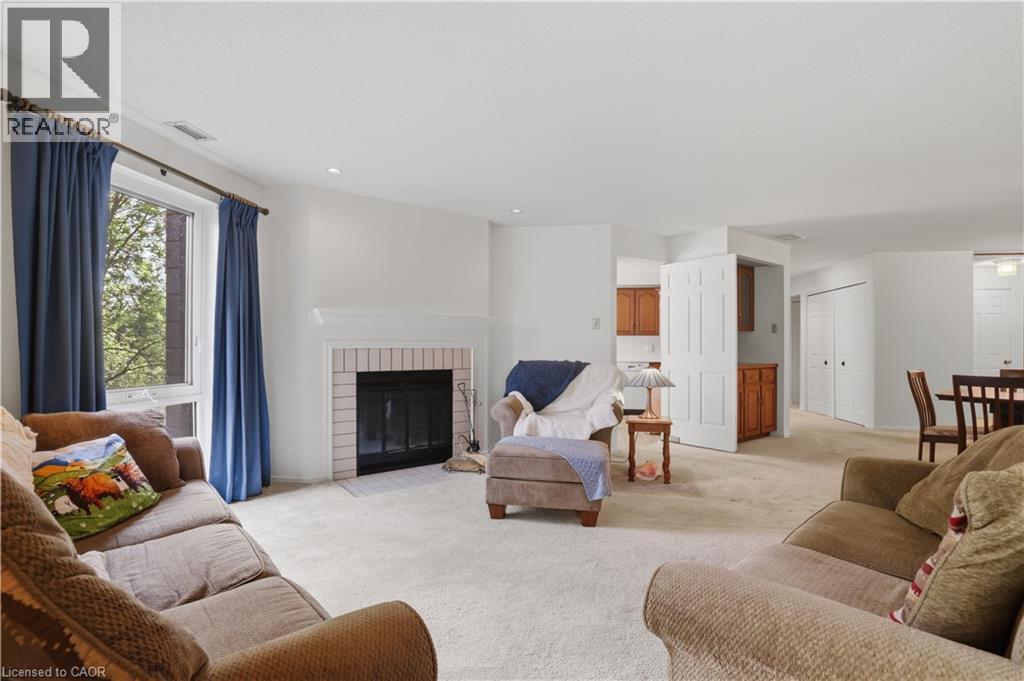52 Blue Springs Drive Unit# 22, Waterloo, Ontario  N2J 4M4 - Photo 6 - 40831801