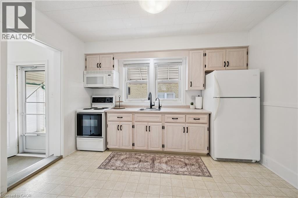 188 Wentworth Avenue, Kitchener, Ontario  N2M 3S4 - Photo 16 - 40831375