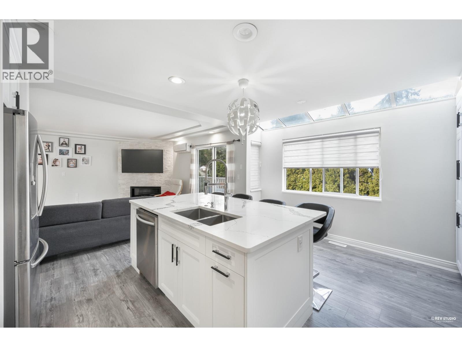 2471 Friskie Avenue, Port Coquitlam, British Columbia V3B 7P9 - Photo 8 - R3125951