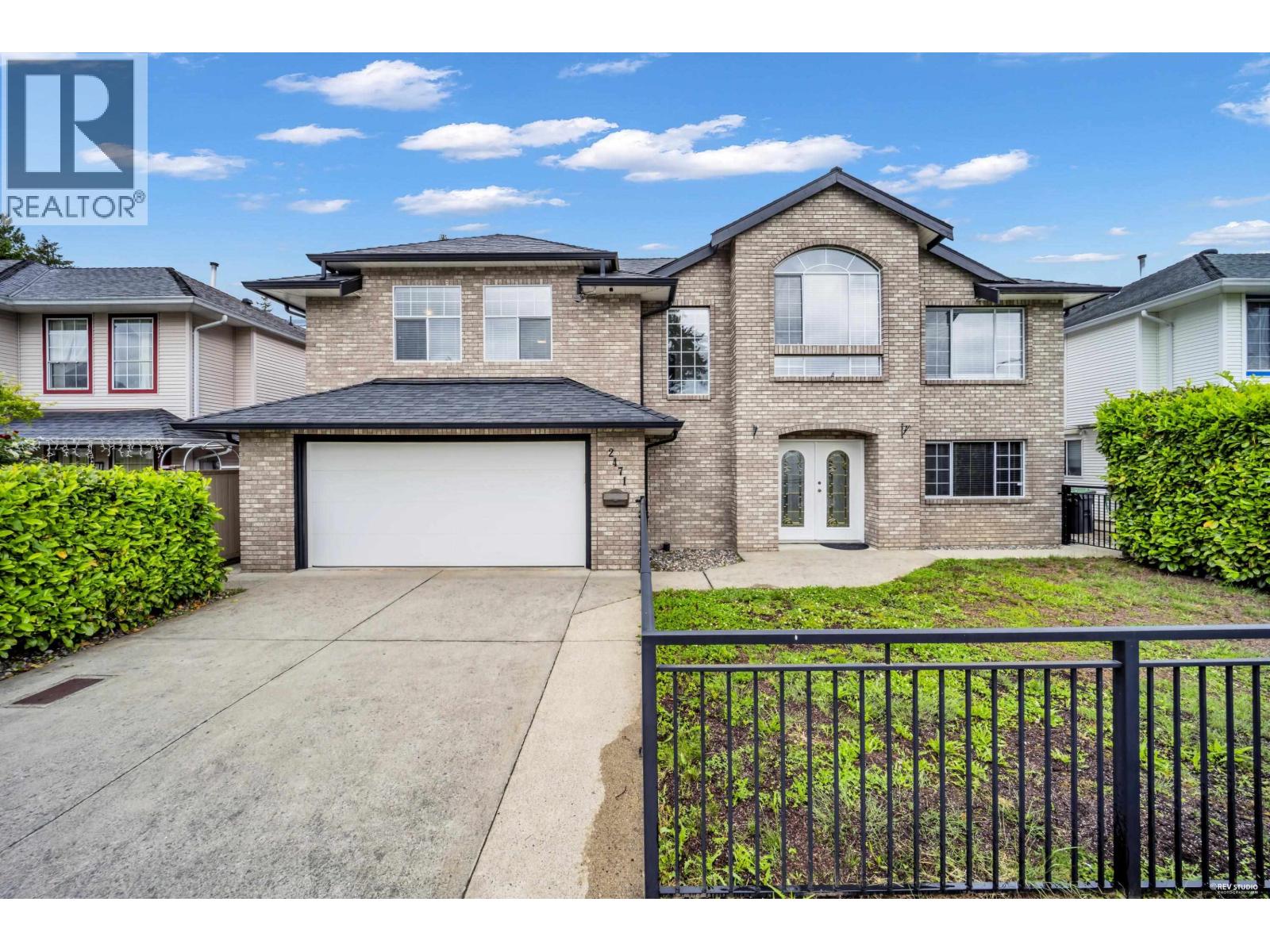 2471 Friskie Avenue, Port Coquitlam, British Columbia V3B 7P9 - Photo 2 - R3125951
