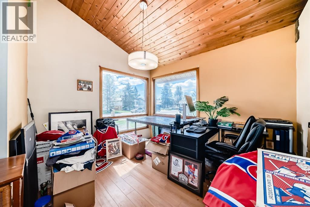 481 Big Springs Drive SE, Airdrie, Alberta  T4A 1A3 - Photo 12 - A2311861