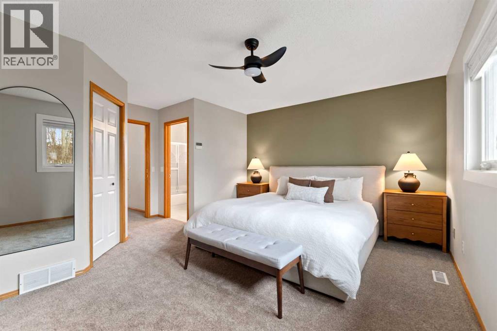 3633 Douglas Woods Heights SE, Calgary, Alberta  T2Z 2G4 - Photo 27 - A2313266