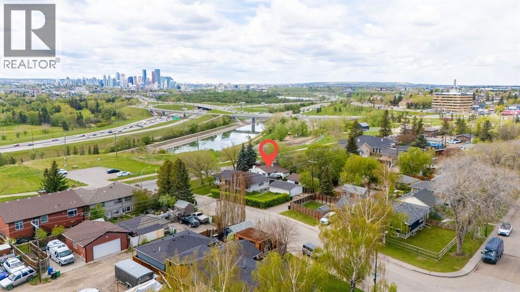 2048 26 Street SE, Calgary, Alberta