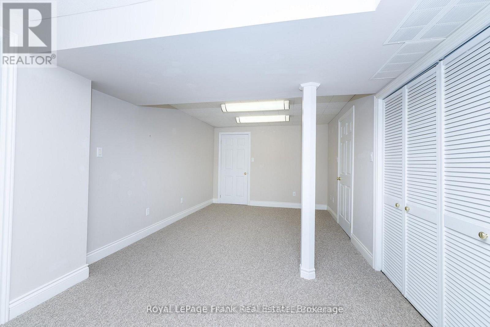 4112 Walcot Court, Lincoln, Ontario  L3J 0L9 - Photo 30 - X13156212