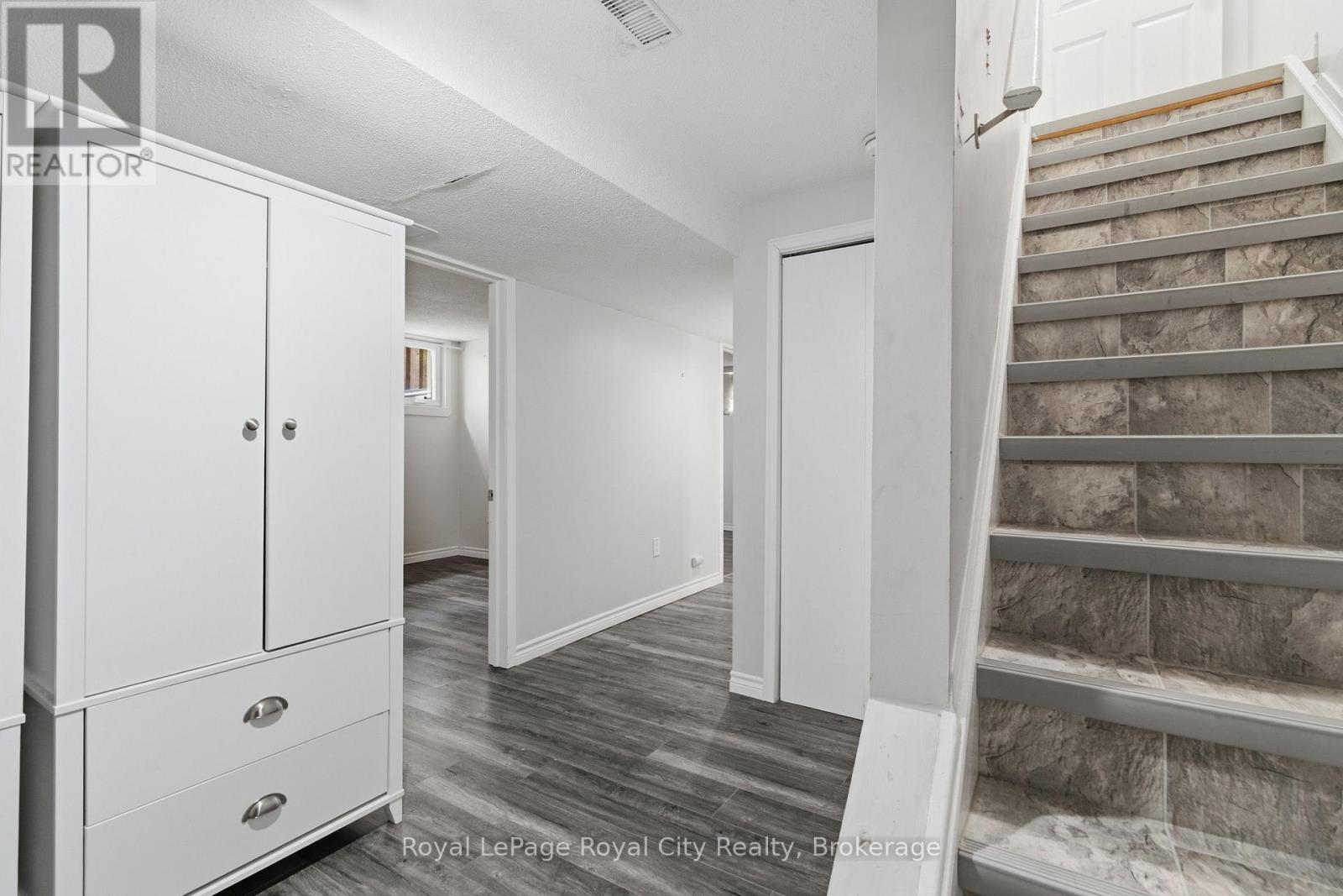 11 Sagewood Place, Guelph, Ontario  N1G 3M8 - Photo 19 - X13156202