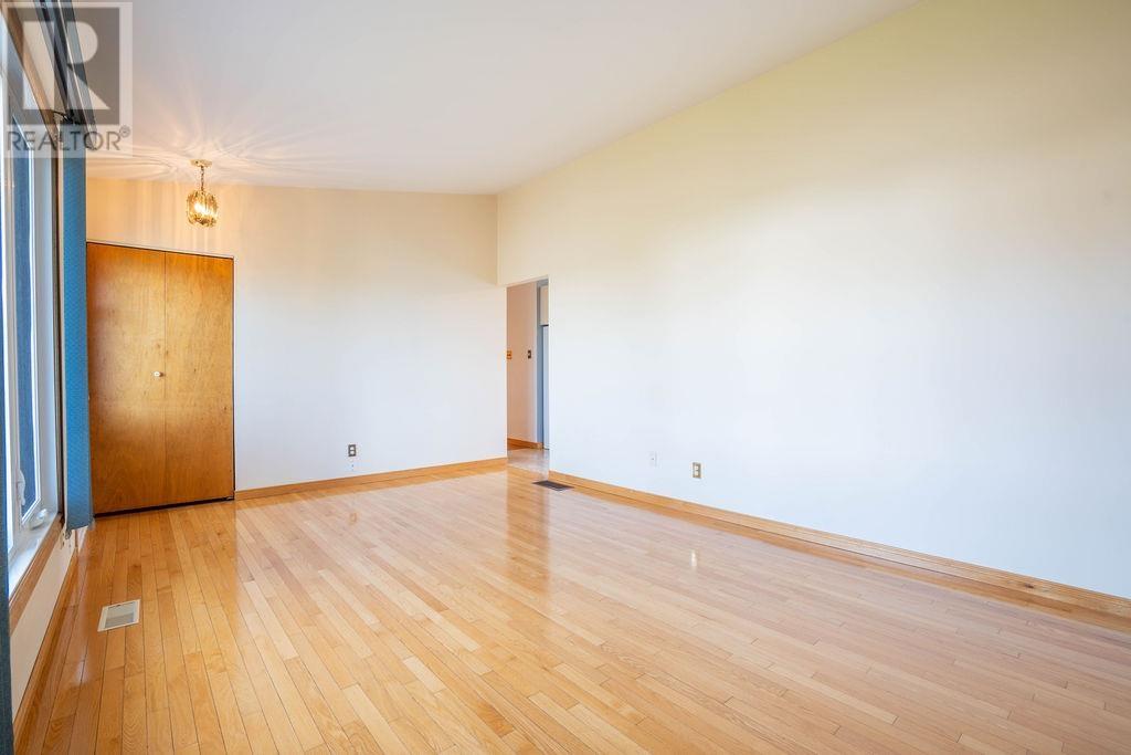 124 Albion St, Sault Ste. Marie, Ontario P6B 5E1 - Photo 18 - SM261093